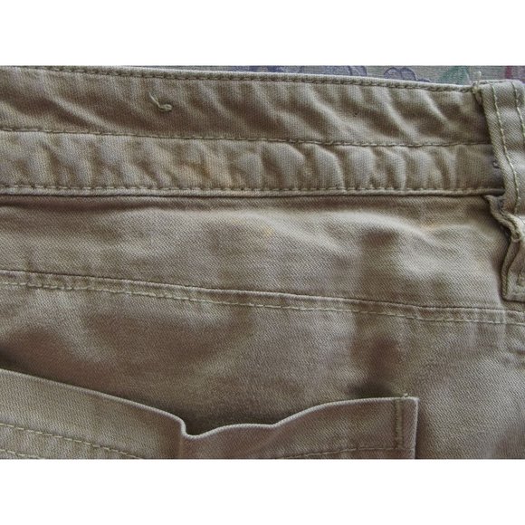 The North Face Shorts Womens 10 Khaki Tan Brown Flat Front Chino Casual Outdoor - Picture 6 of 10